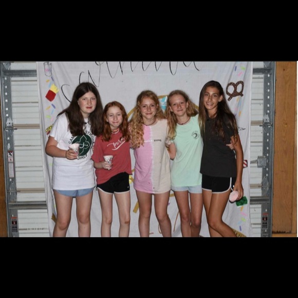 Meet your Posher, Grace - Picture 1 of 1